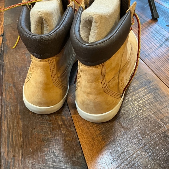 Timberland Women’s A24J5 6” Lace-Up Waterproof Boots Wheat Nubuck Size 8.5 - Picture 9 of 12